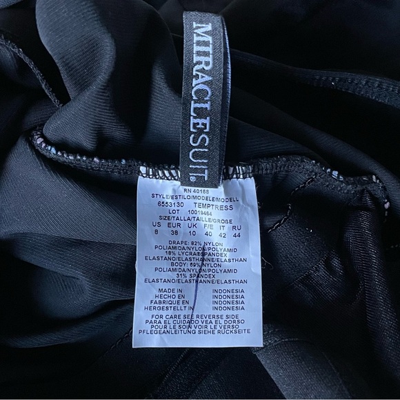 New! Miraclesuit Black Plumeria Temptress One Piece Swimsuit nwot 35099 - Picture 13 of 13